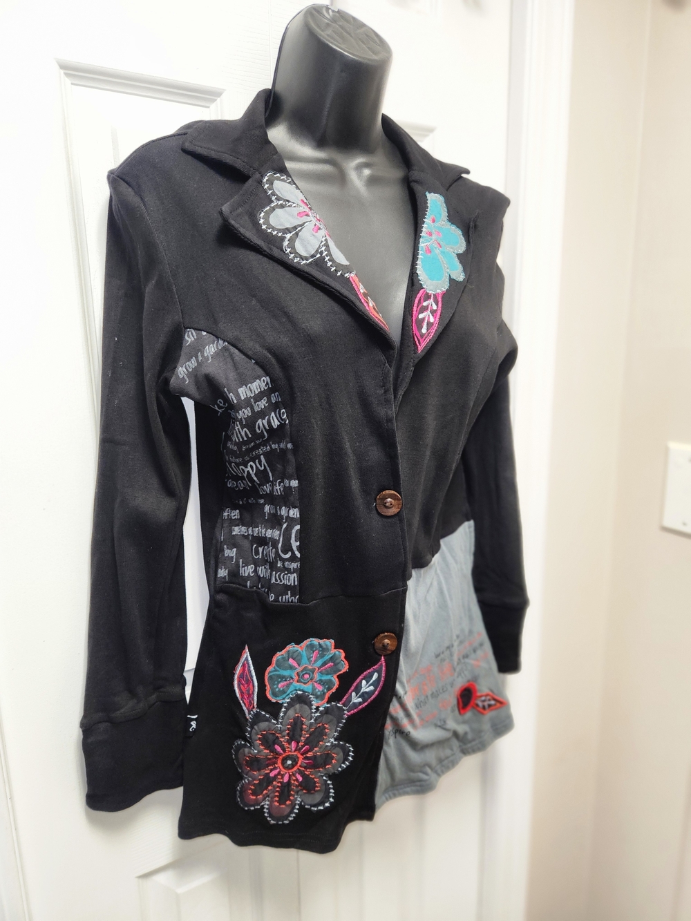 🍉Embroidered Patchwork Blazer Jacket